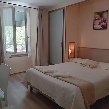 Hotel La Gravenne Thueyts Room photo