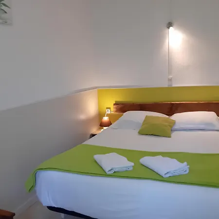 Hotel La Gravenne Thueyts Room photo