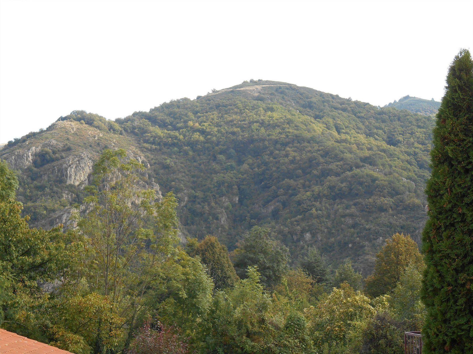 La Gravenne Hotel 2*